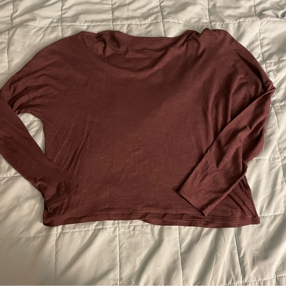 Express Long Sleeve Lace Tee Shirt L NWT - Picture 2 of 6